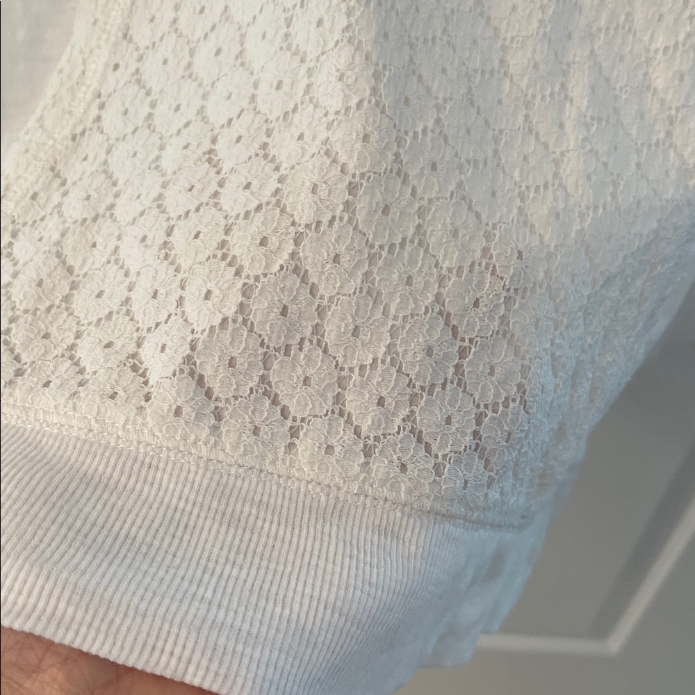 Shyanne White Hooded Pullover with Embroidered Accents and Lace - Picture 4 of 11